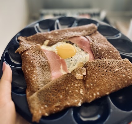 Les Délices de Malau : Food Truck de Crêpes, Galettes Normandes, Burgers et Frites Maison pour Tous Vos Événements ! · Photos 4